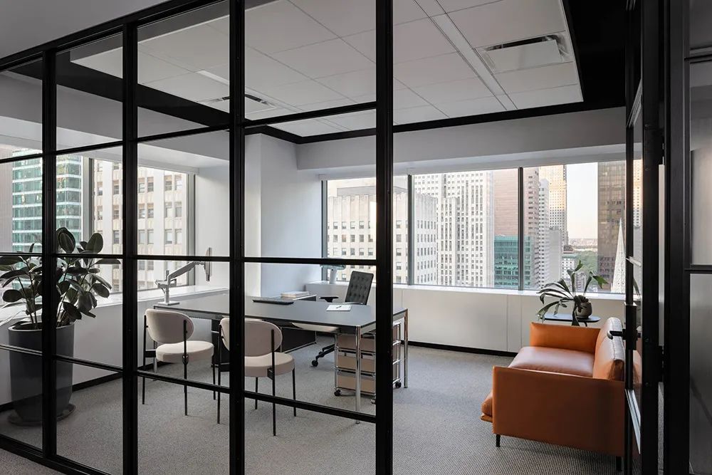 【分享】优雅灰高品质可持续办公室设计欣赏