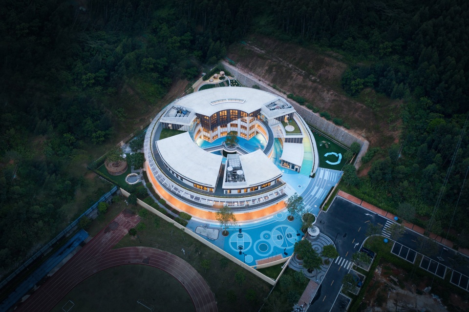 【分享】以“圆”为元素的国际幼儿园建筑设计