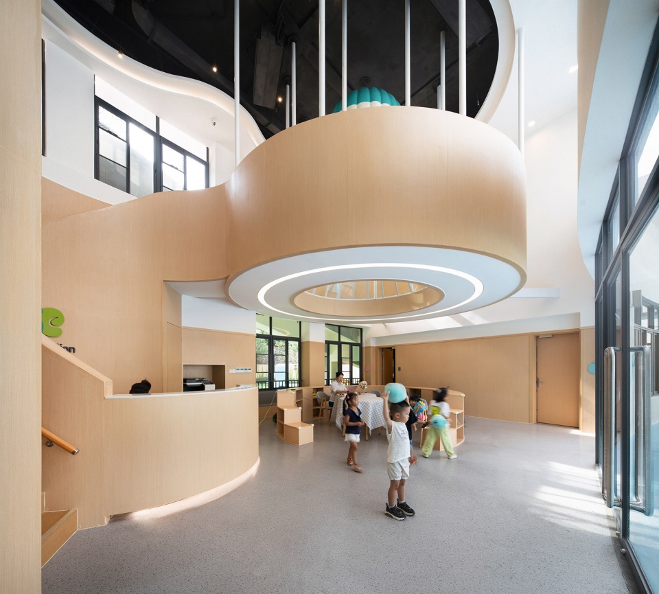 【分享】以“圆”为元素的国际幼儿园建筑设计