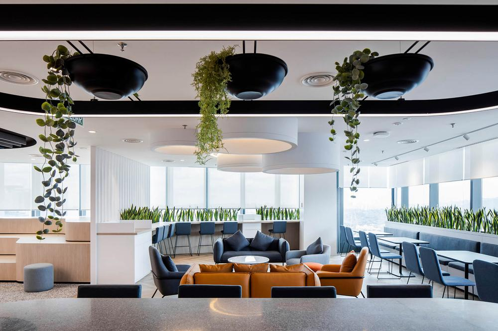 办公室设计：简约灵动现代办公空间设计
